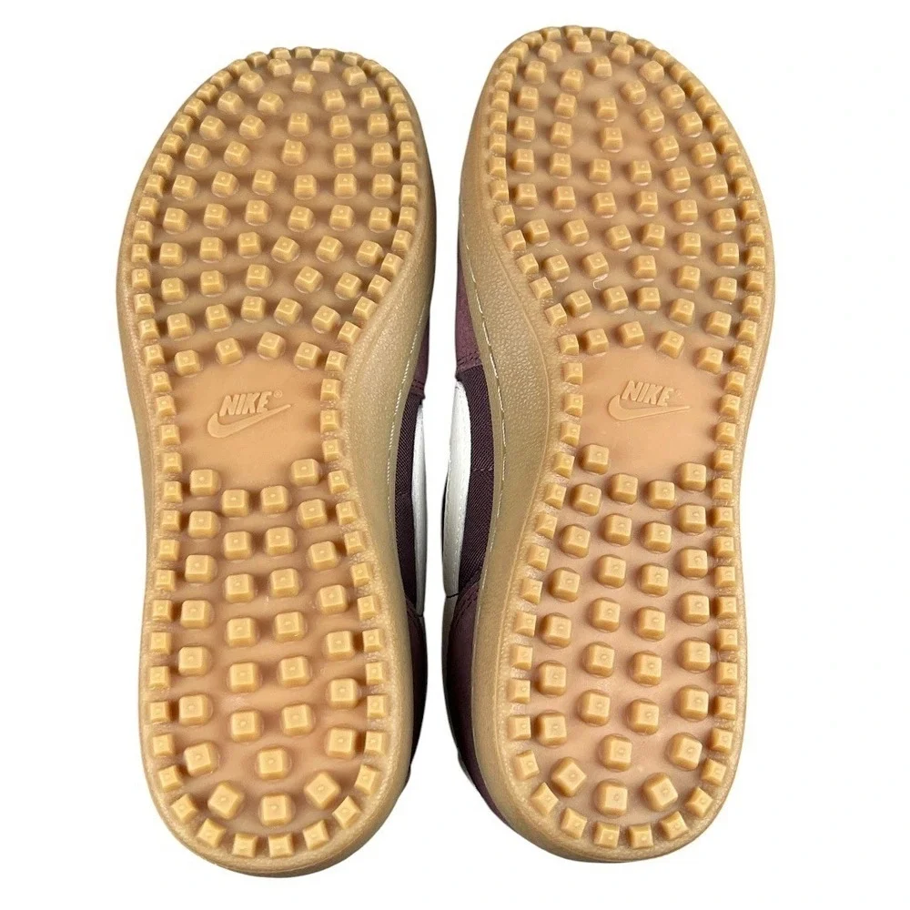 Tommy Hilfiger‎ Low Top Vintage Sneakers Mens 10 Tan NEW WOT TWLEXEIH-R H Logo